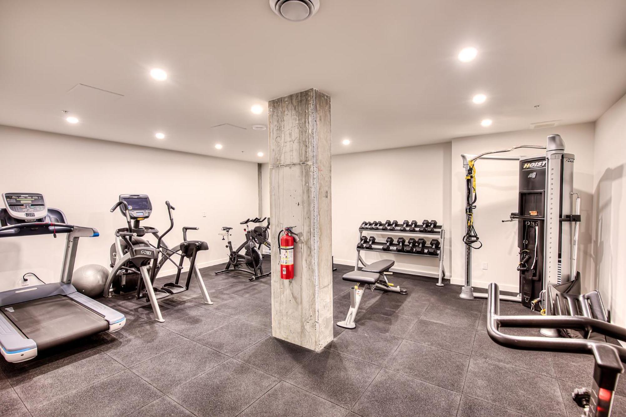 2Br+Gym For Vip Corporate & Students Downtown Mtl Apartment มอนทรีอัล ภายนอก รูปภาพ